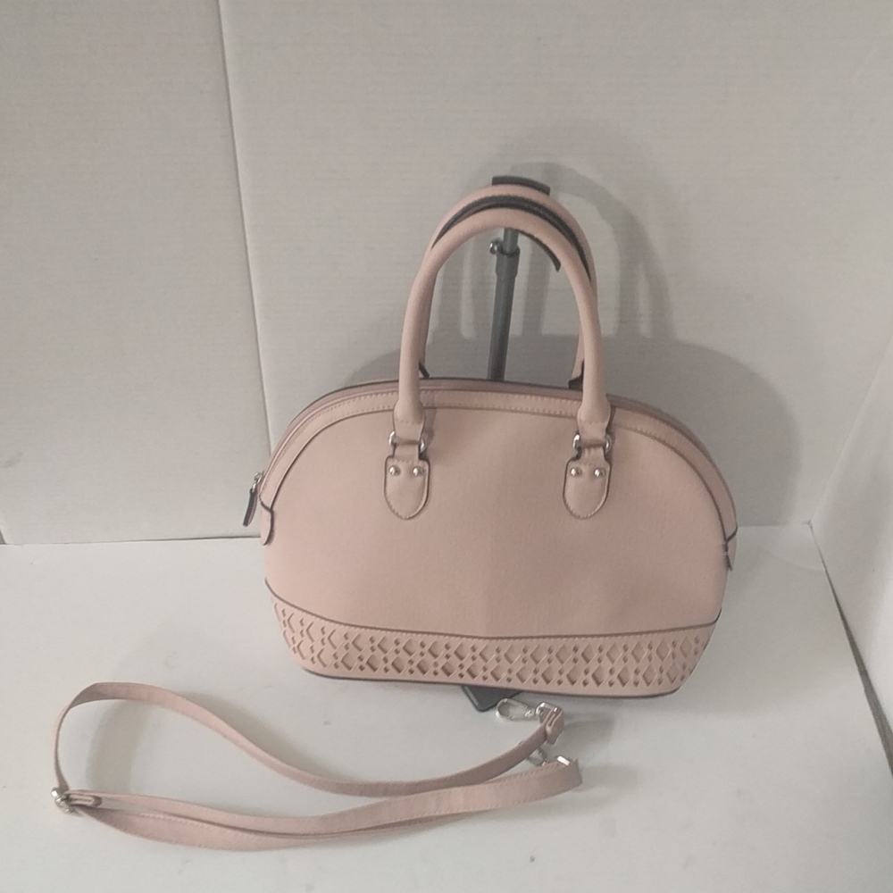 Beautiful powder pink bag🍀💕🌸